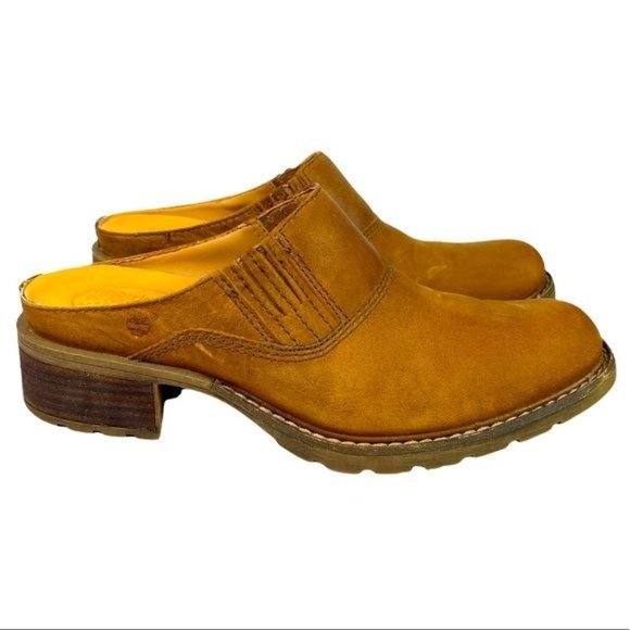 Timberland Shoes - TIMBERLAND | SMART COMFORT SYSTEM TAN AND BROWN LEATHER MULES WOMEN’S SIZE 8M